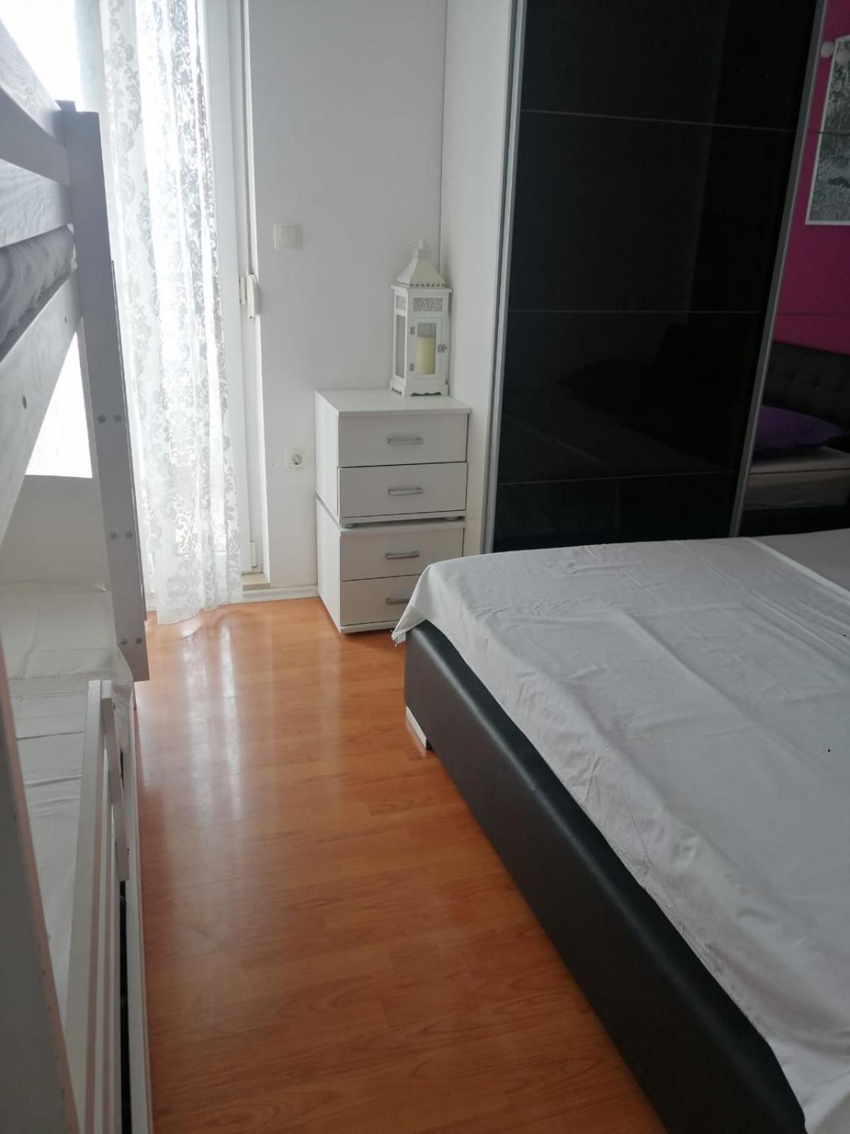 Apartments Kk Celina Room photo