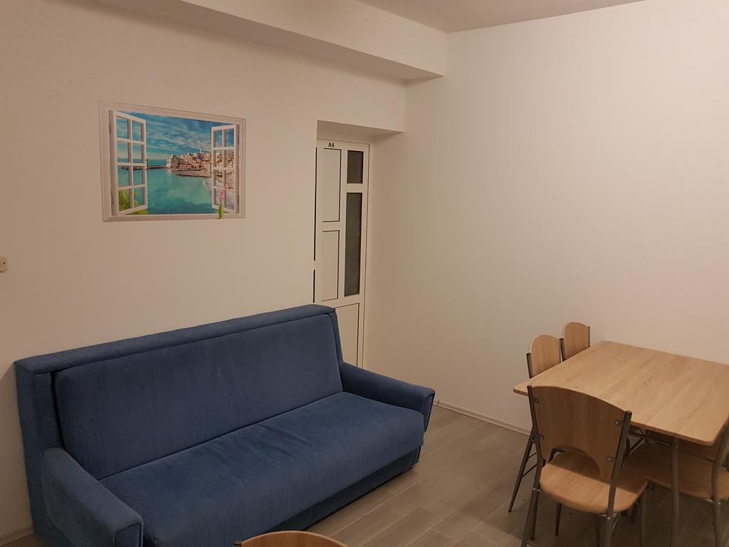 Apartments Kk Celina Exterior photo